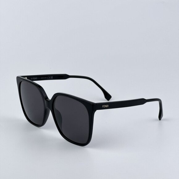 Fendi Women BRAND NEW Sunglasses Shiny Black Grey Geometric FE40030I 01A - Picture 6 of 10